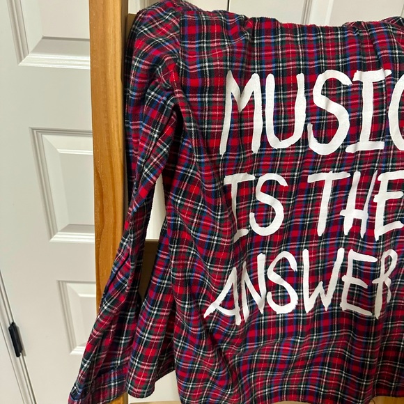 Designer Flannel - Picture 3 of 6